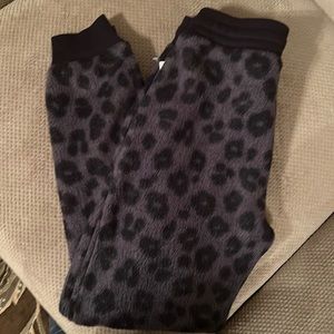 Old navy jogger style sweats.  Black/grey leopard print
